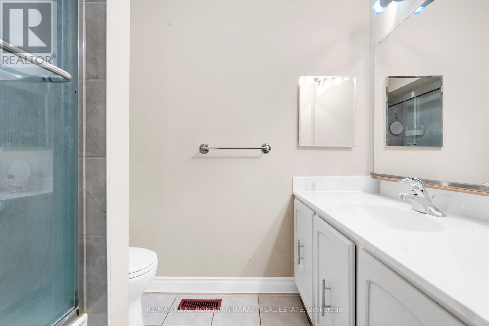 105 Gypsy Roseway, Toronto, Ontario  M2N 5Z1 - Photo 24 - C12544990