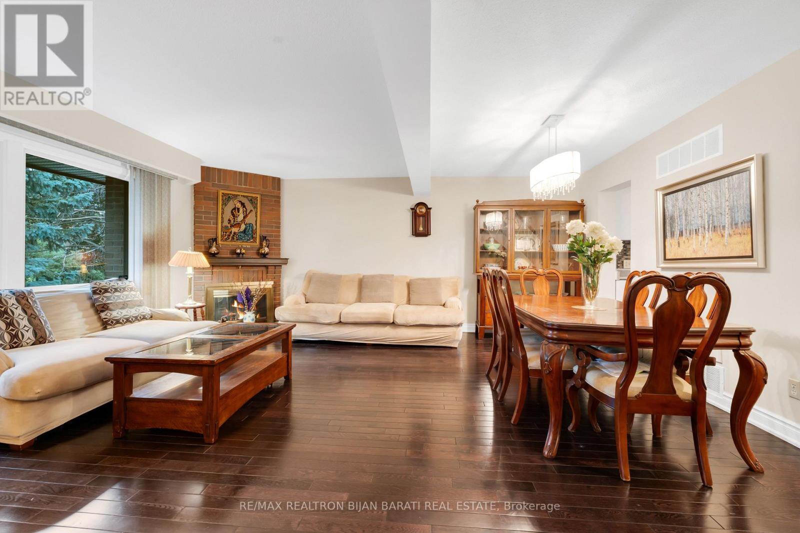 105 Gypsy Roseway, Toronto, Ontario  M2N 5Z1 - Photo 5 - C12544990