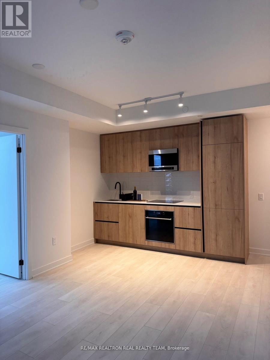 1709 - 127 Broadway Avenue, Toronto, Ontario  M4P 1V4 - Photo 3 - C12545118