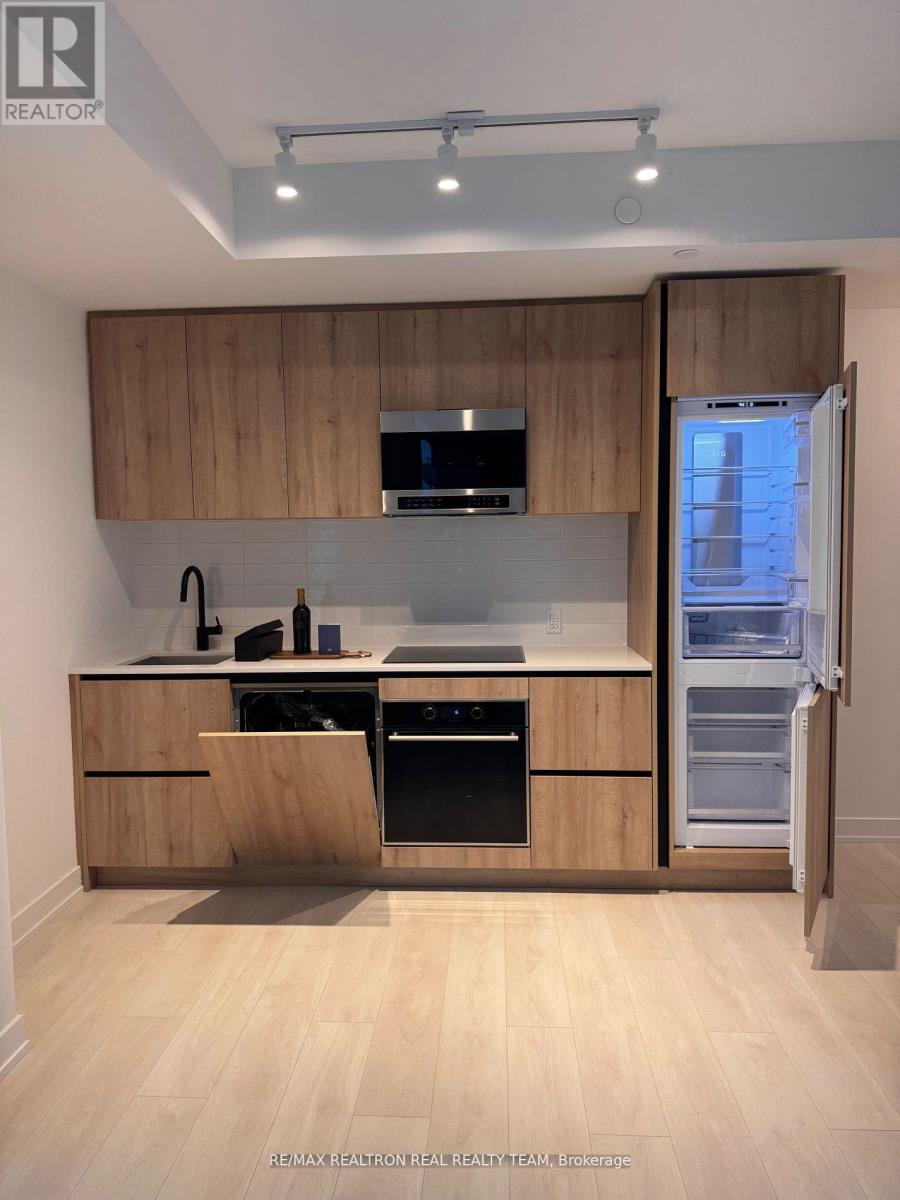 1709 - 127 Broadway Avenue, Toronto, Ontario  M4P 1V4 - Photo 5 - C12545118