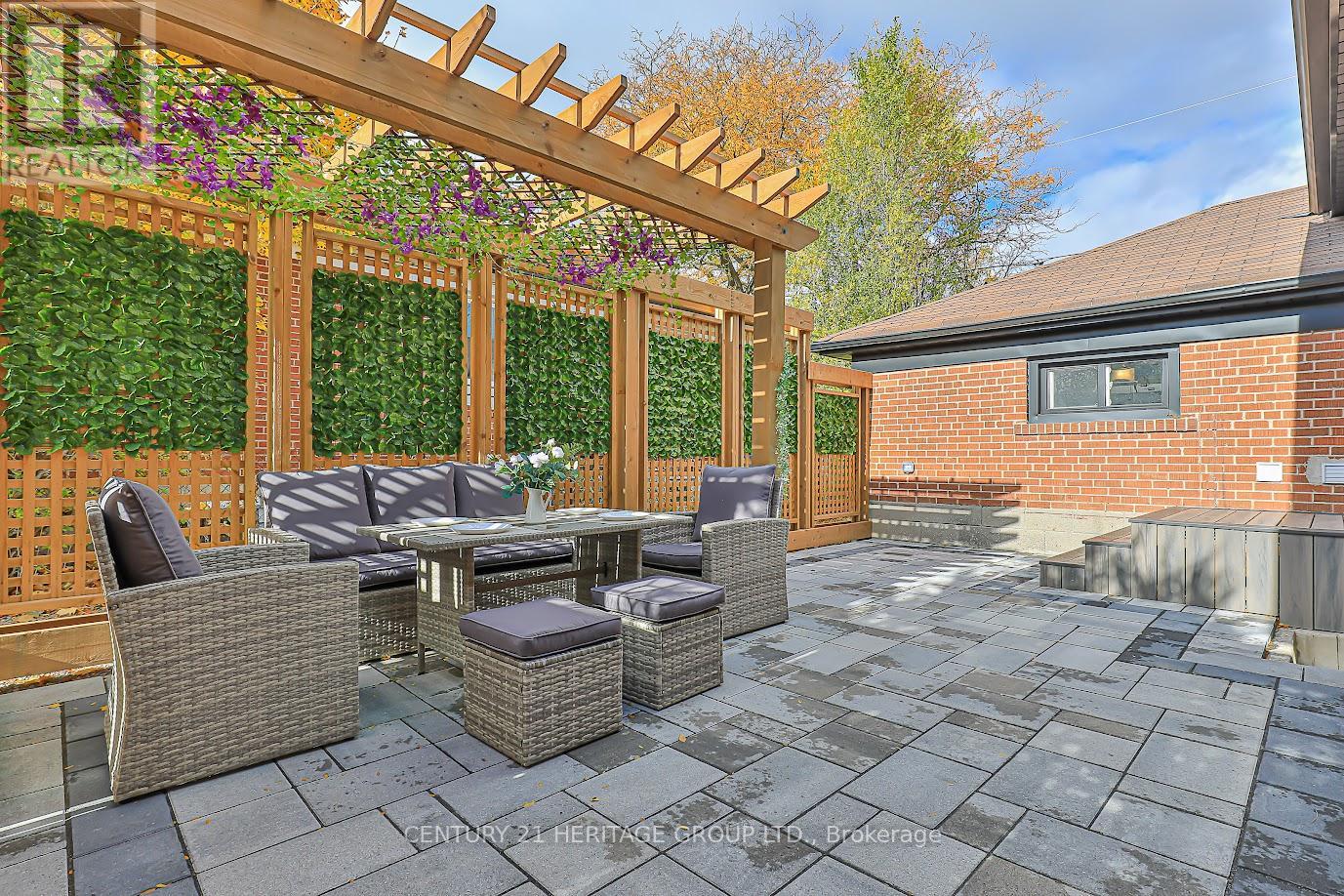 305 Connaught Avenue, Toronto, Ontario  M2R 2M1 - Photo 11 - C12545124