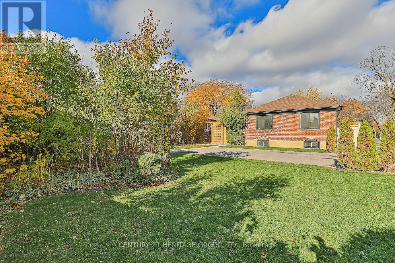 305 Connaught Avenue, Toronto, Ontario  M2R 2M1 - Photo 15 - C12545124