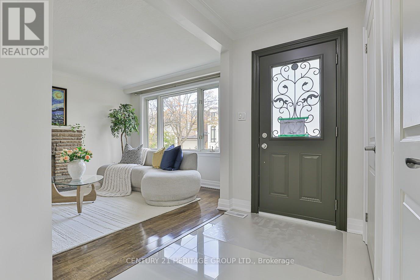 305 Connaught Avenue, Toronto, Ontario  M2R 2M1 - Photo 18 - C12545124