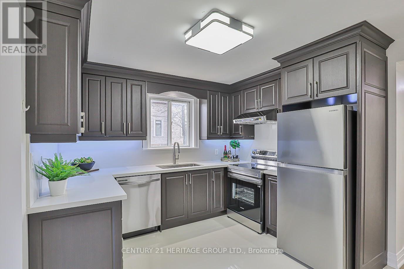 305 Connaught Avenue, Toronto, Ontario  M2R 2M1 - Photo 23 - C12545124