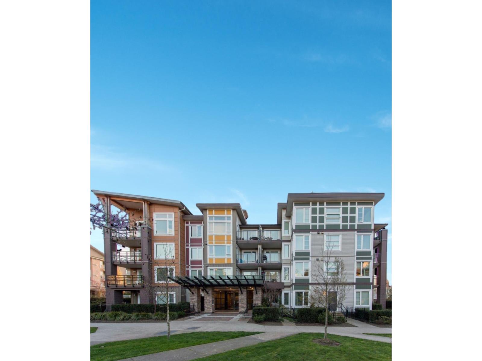 417 13740 75a Avenue, Surrey, British Columbia  V3W 0E8 - Photo 2 - R3067446