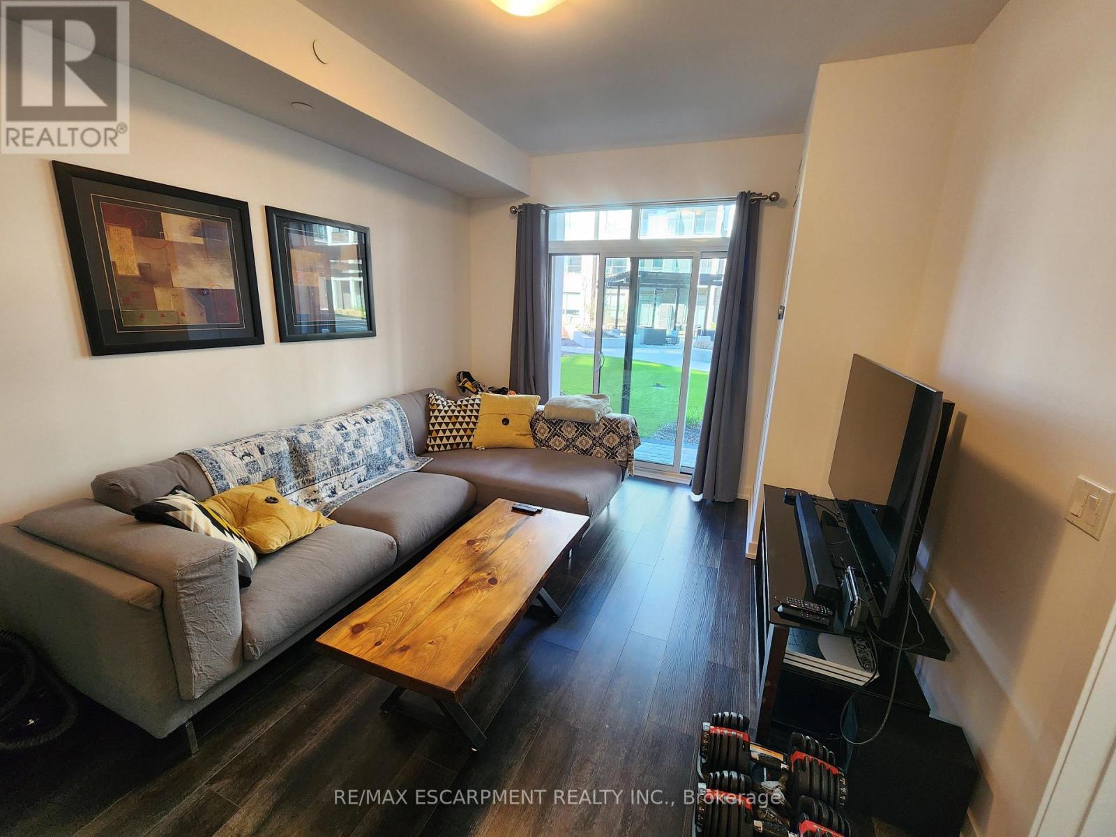 125 - 5055 Greenlane Road, Lincoln, Ontario  L0R 1B3 - Photo 2 - X12544732