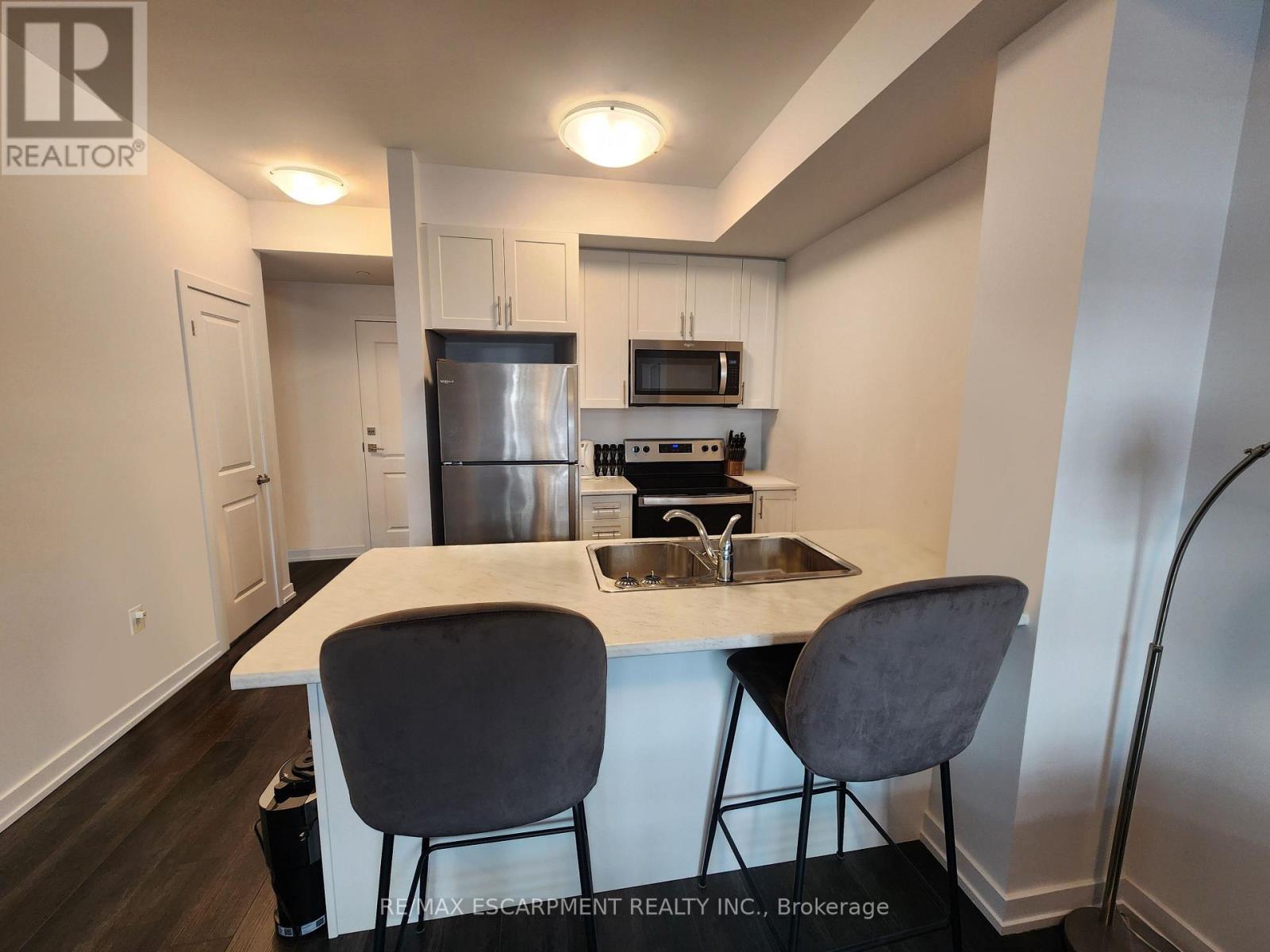 125 - 5055 Greenlane Road, Lincoln, Ontario  L0R 1B3 - Photo 3 - X12544732