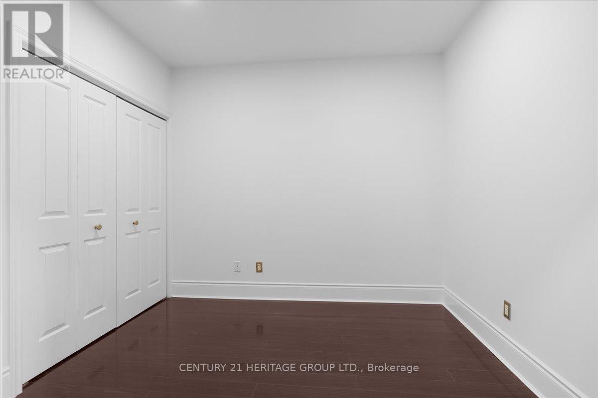 409 - 80 King William Street, Hamilton, Ontario  L8R 0A1 - Photo 12 - X12544772