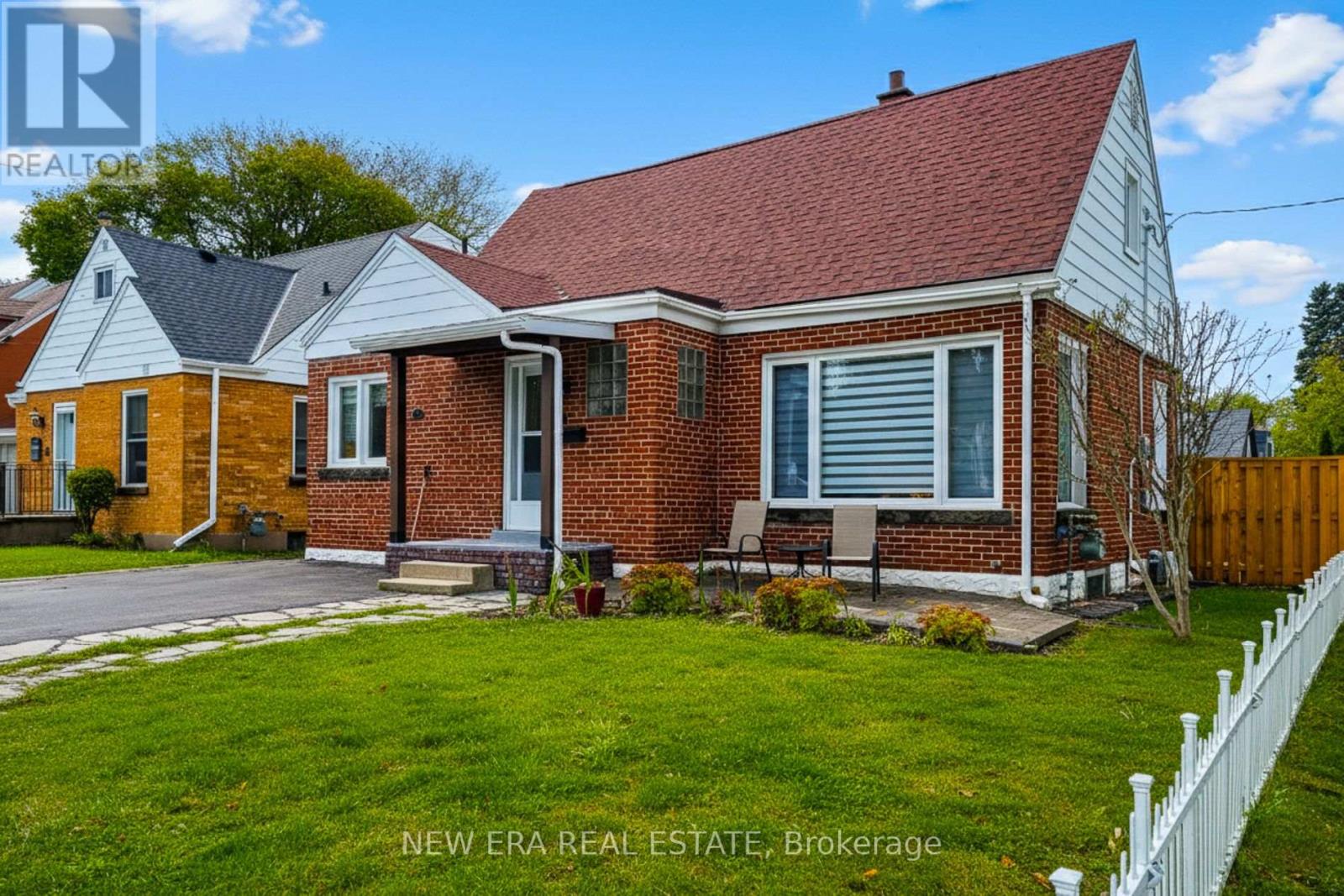 29 Second Street N, Hamilton, Ontario  L8G 1Y8 - Photo 3 - X12544796