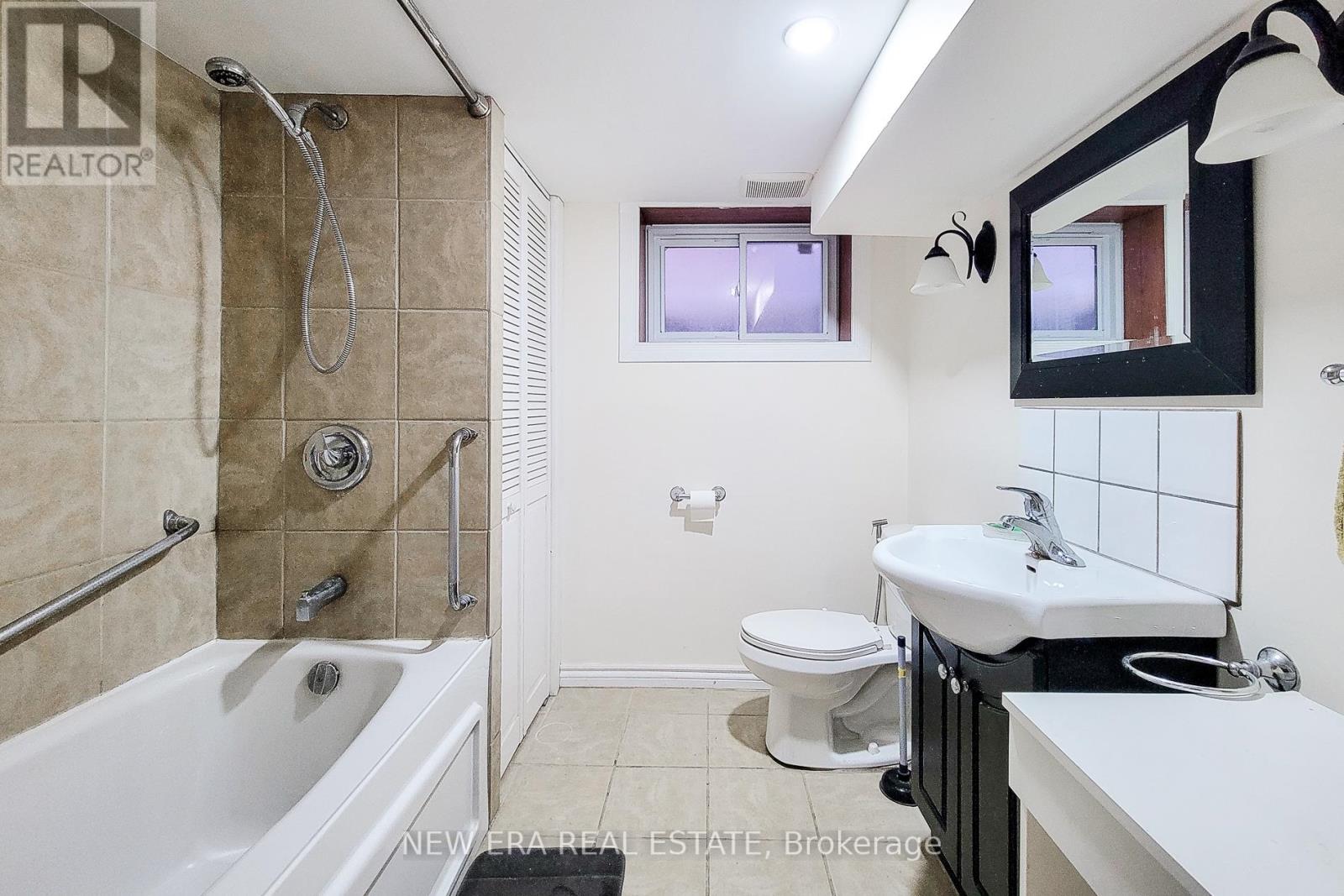 29 Second Street N, Hamilton, Ontario  L8G 1Y8 - Photo 39 - X12544796