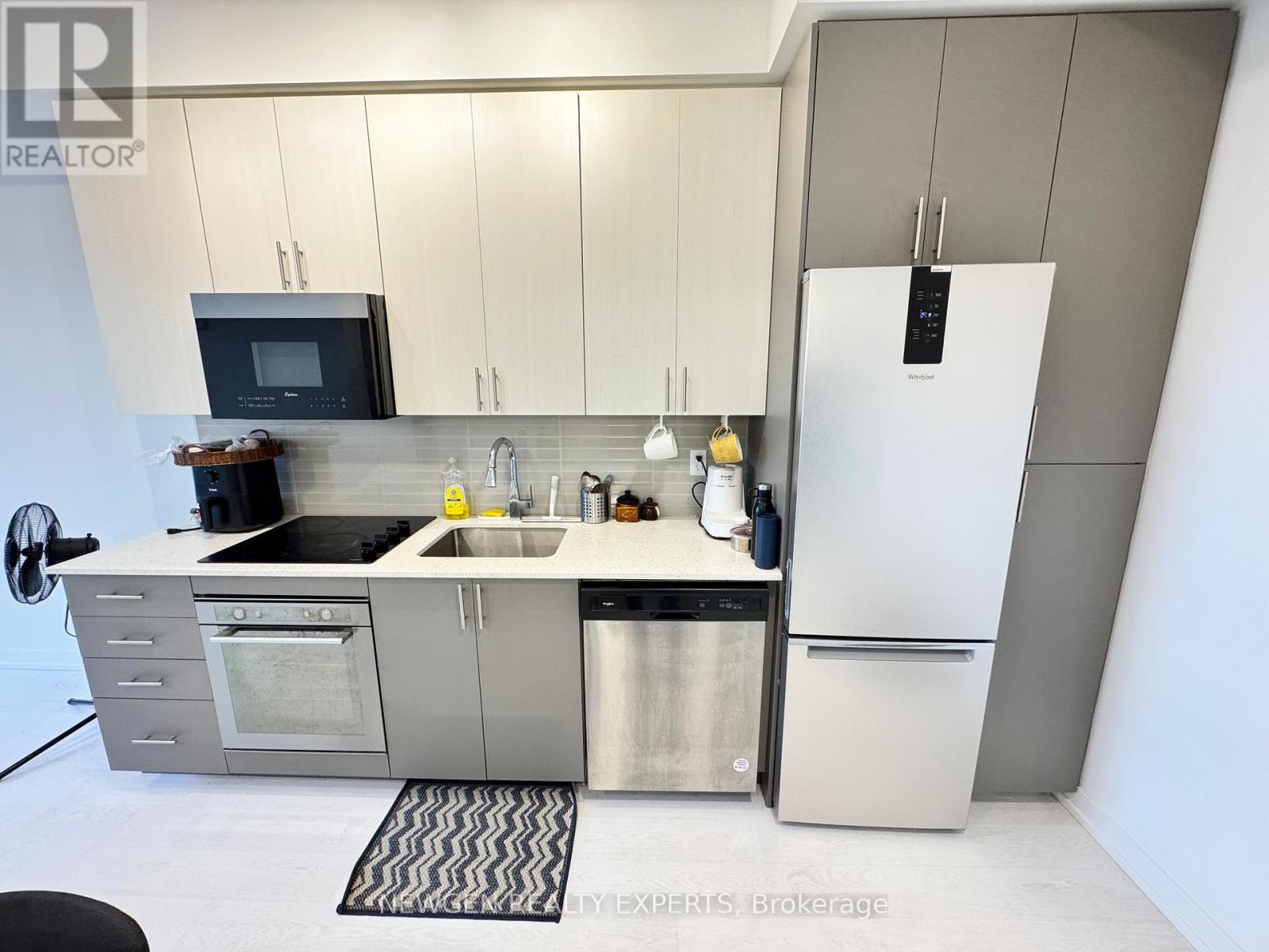 604 - 415 Main Street W, Hamilton, Ontario  L8P 0C9 - Photo 2 - X12544882