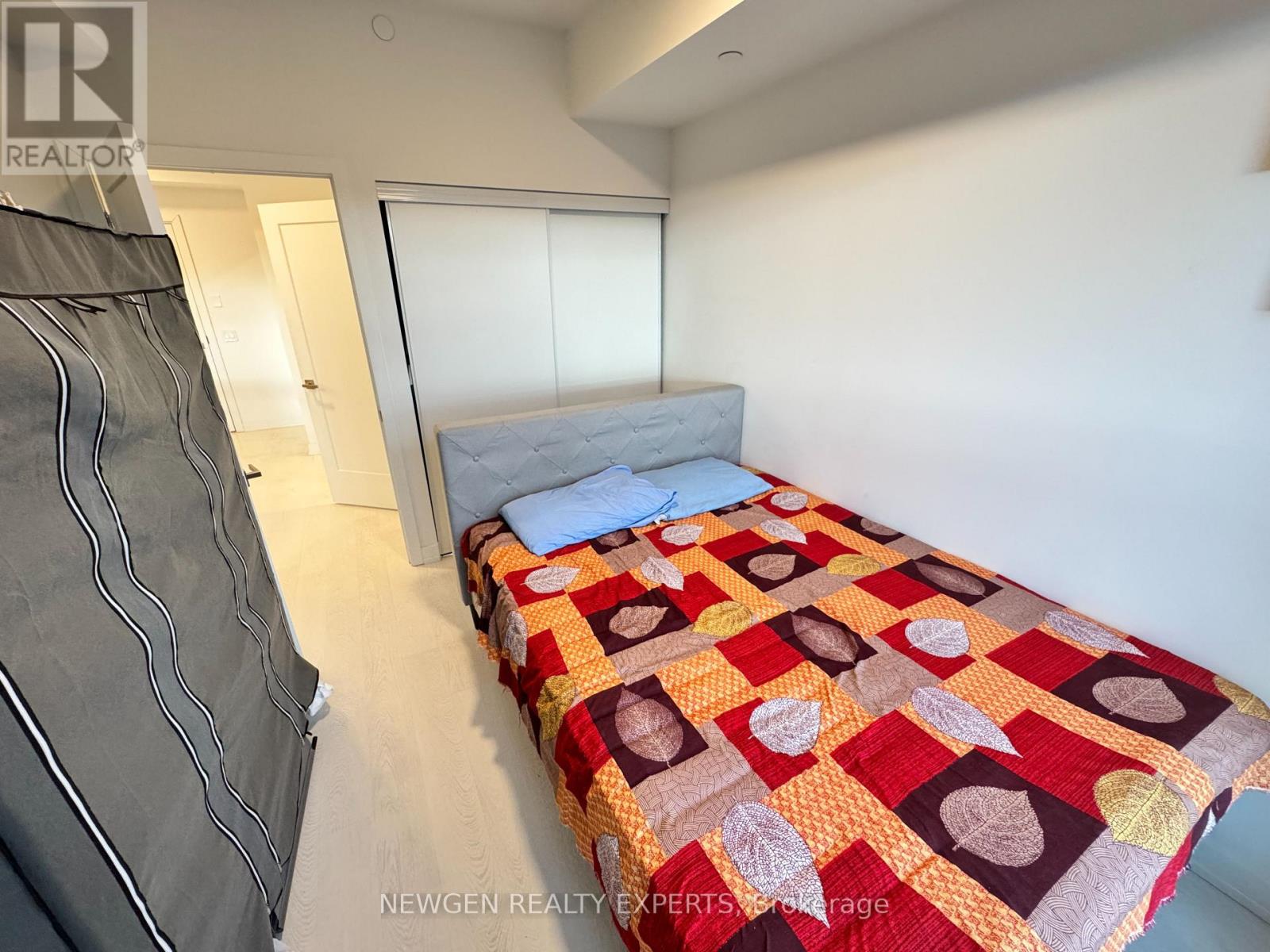 604 - 415 Main Street W, Hamilton, Ontario  L8P 0C9 - Photo 7 - X12544882