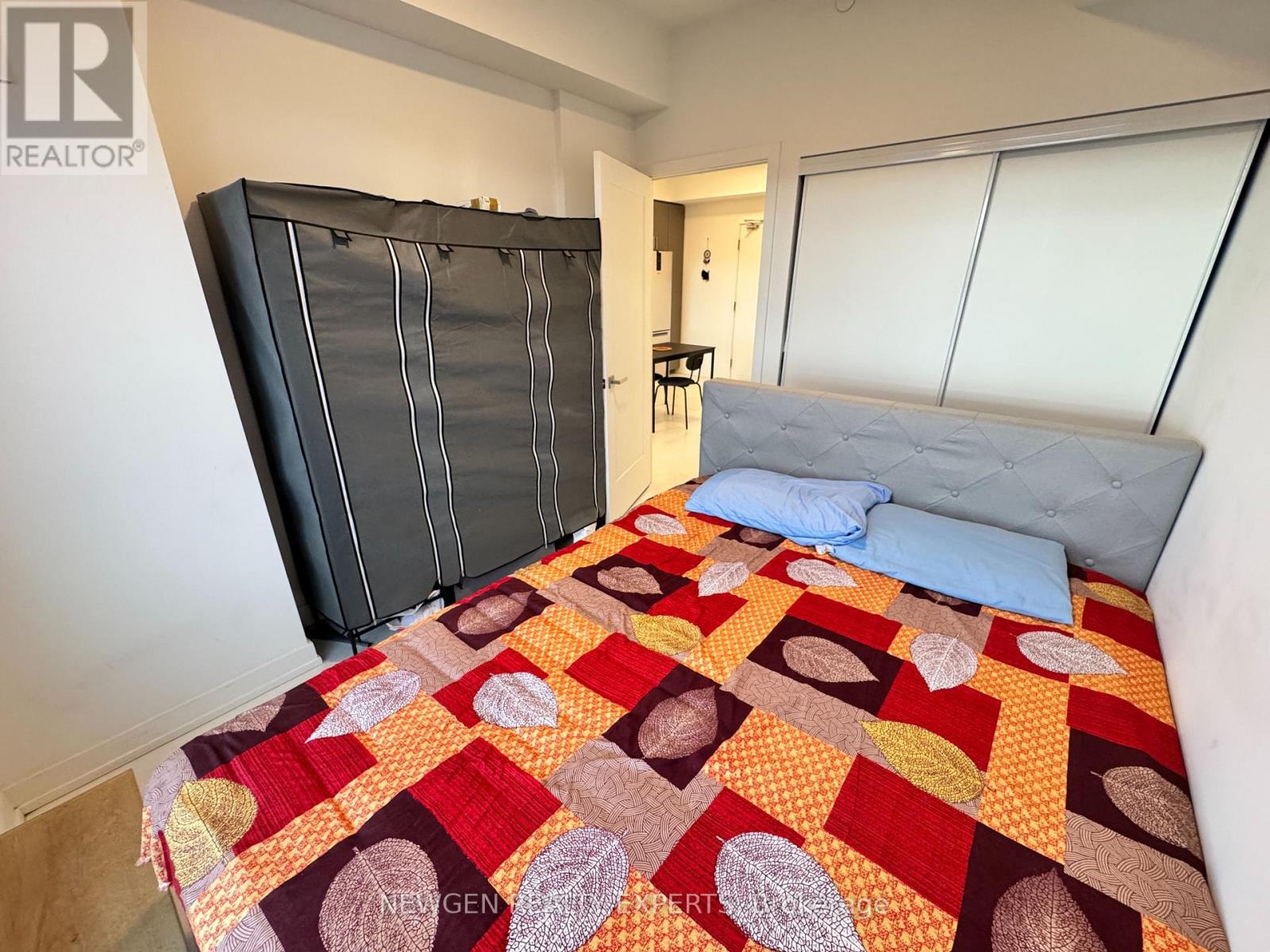 604 - 415 Main Street W, Hamilton, Ontario  L8P 0C9 - Photo 8 - X12544882