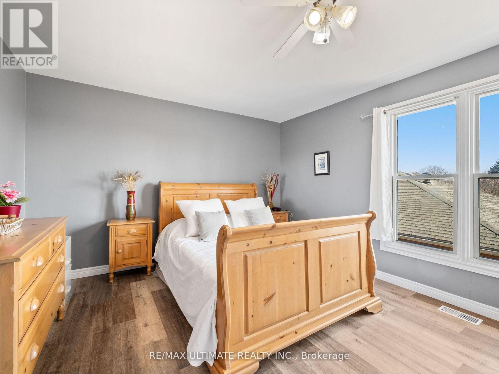 E - 252 Bertie Street, Fort Erie, Ontario  L2A 1Z6 - Photo 18 - X12544922