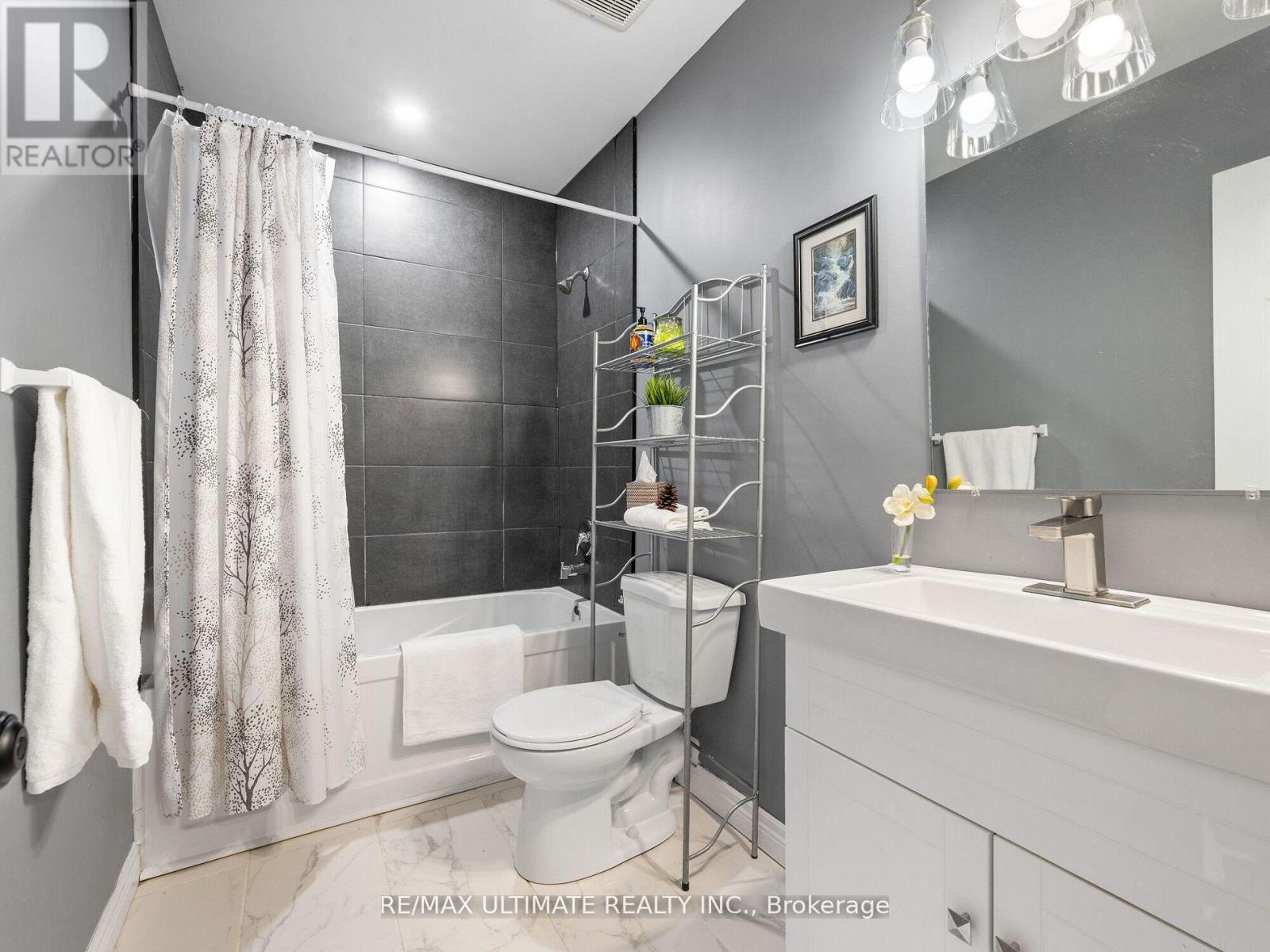 E - 252 Bertie Street, Fort Erie, Ontario  L2A 1Z6 - Photo 25 - X12544922