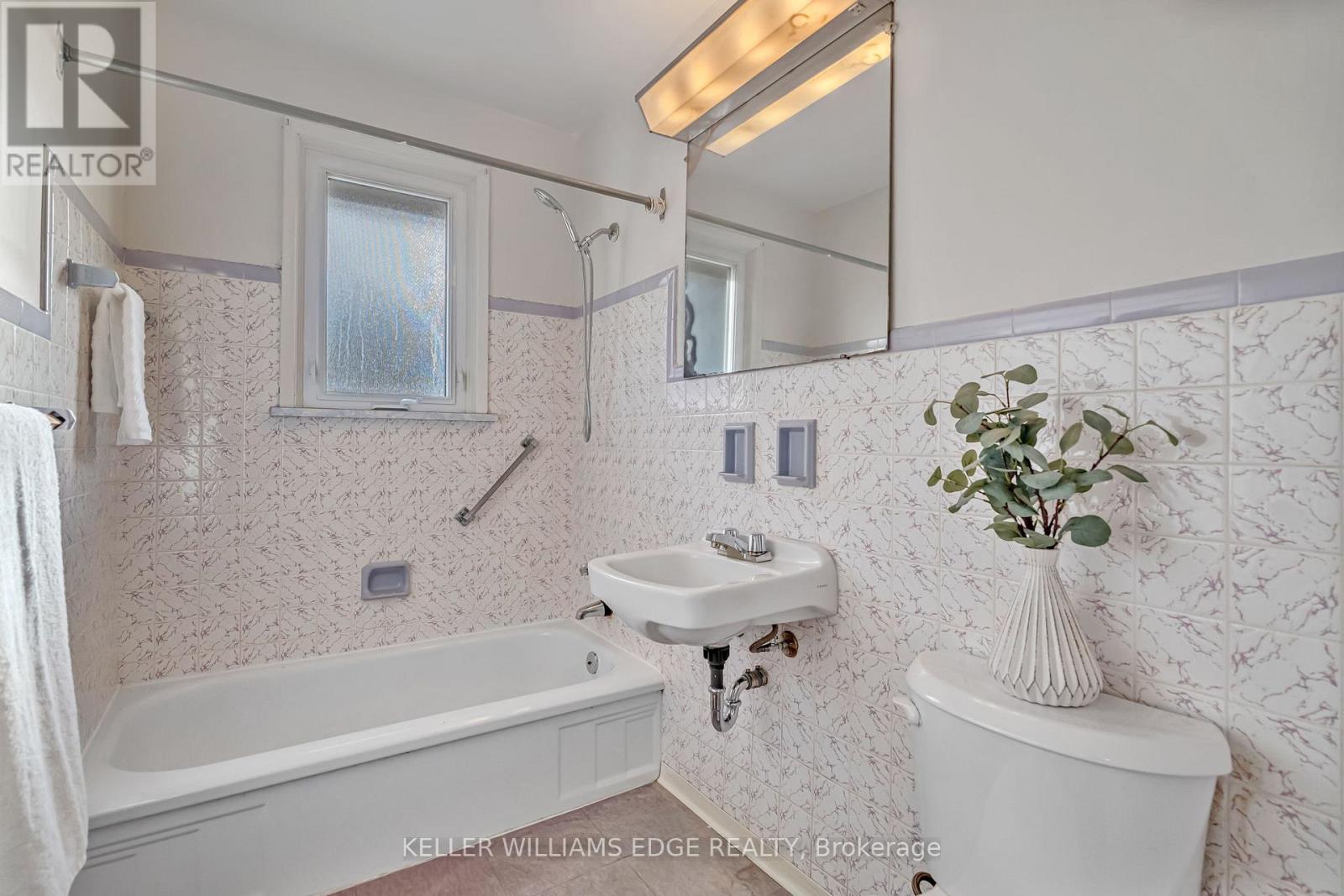 80 East 41st Street, Hamilton, Ontario  L8T 2Z6 - Photo 16 - X12544936