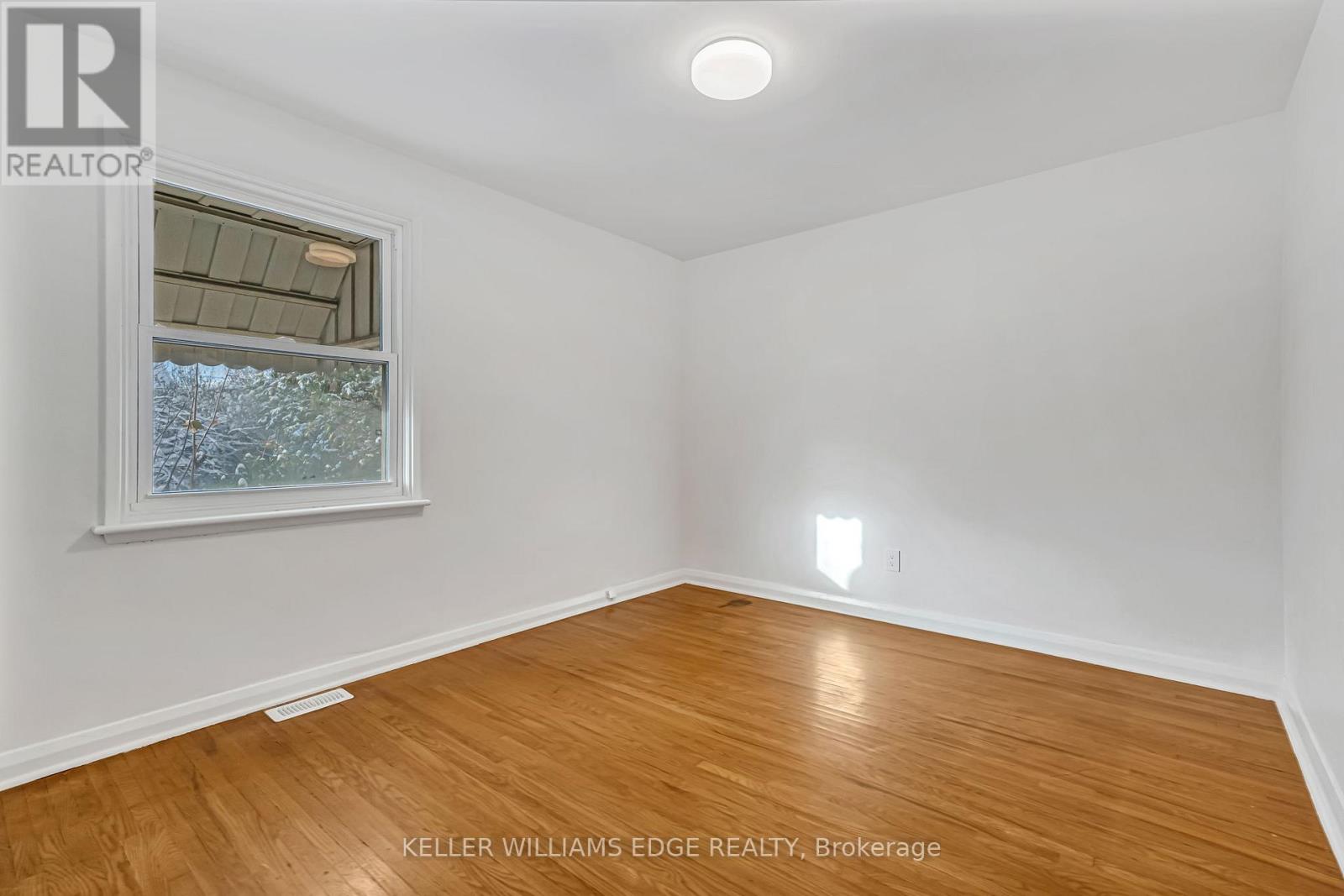 80 East 41st Street, Hamilton, Ontario  L8T 2Z6 - Photo 17 - X12544936