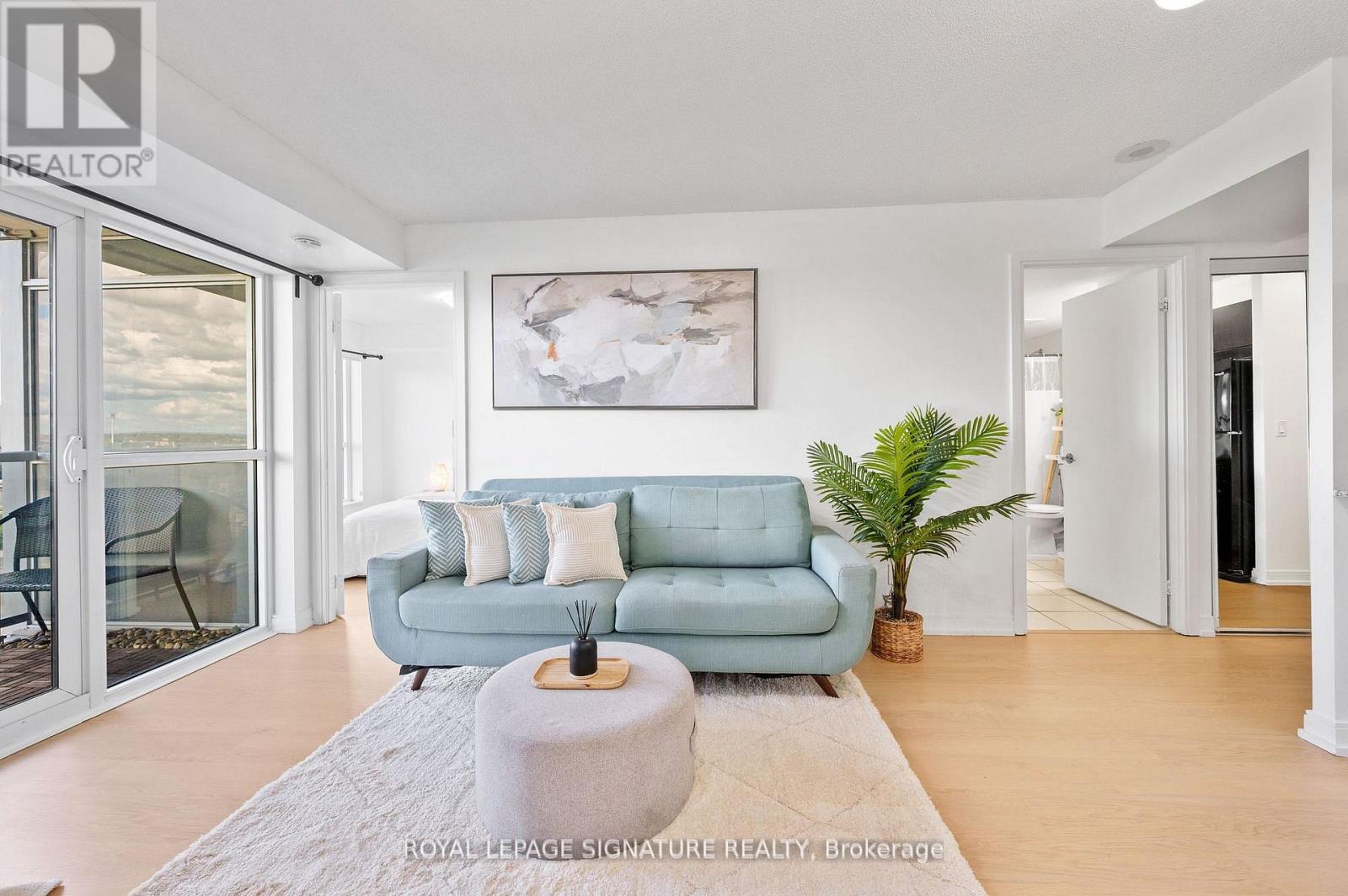 921 - 181 Village Green Square, Toronto, Ontario  M1S 0K6 - Photo 4 - E12545006