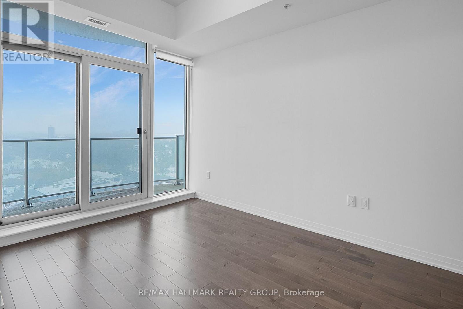 2406 - 805 Carling Avenue, Ottawa, Ontario  K1S 5W9 - Photo 9 - X12425743