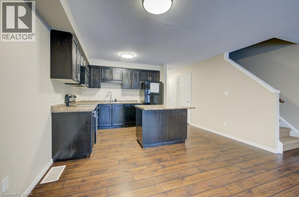 33 Iron Gate Street, Kitchener, Ontario  N2N 3R7 - Photo 8 - 40788282