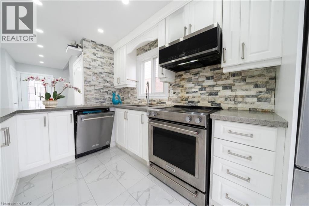 47 Martindale Crescent, Brampton, Ontario  L6X 2V7 - Photo 21 - 40788135