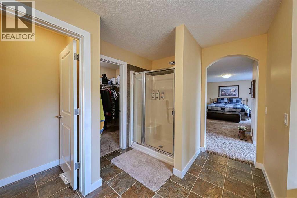 66 Crystal Green Drive, Okotoks, Alberta  T1S 2N7 - Photo 32 - A2256965