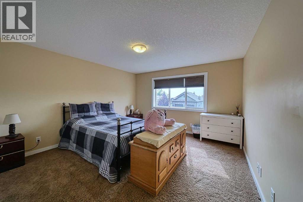 66 Crystal Green Drive, Okotoks, Alberta  T1S 2N7 - Photo 22 - A2256965