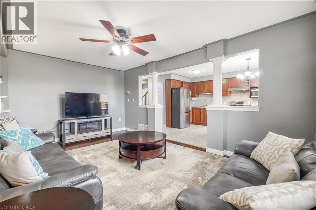 32 Turquoise Drive, Hamilton, Ontario L8W 4A4 - Photo 7 - 40779255