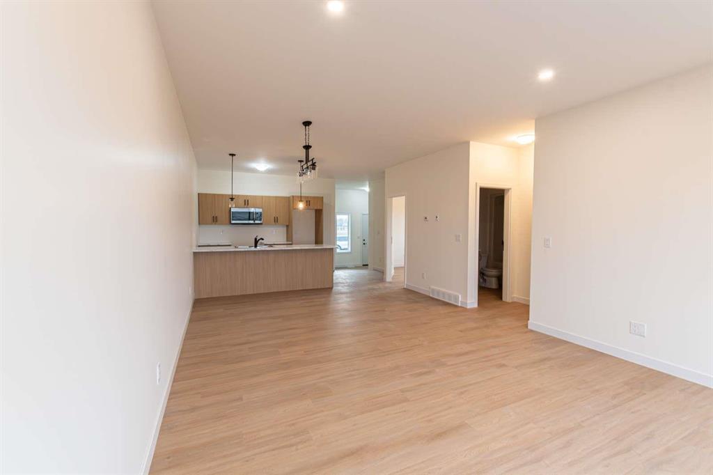 359 Normandeau Street, Ste Anne, Manitoba  R5H 0C7 - Photo 6 - 202528388