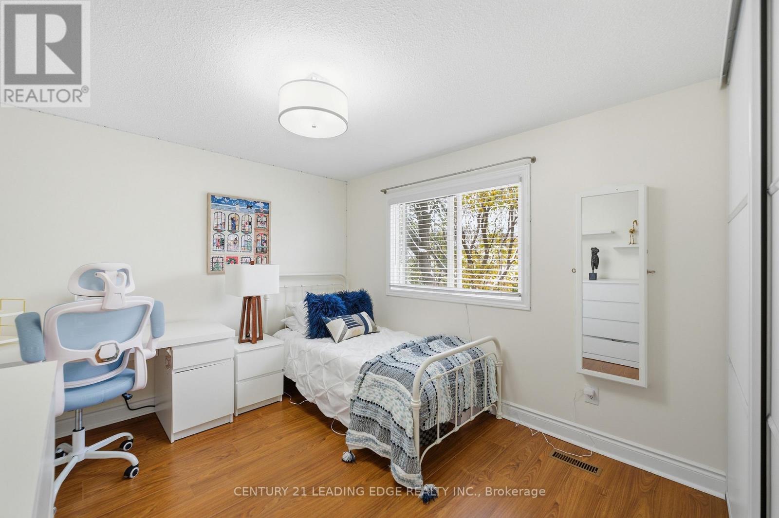 110 Holliday Drive, Whitby, Ontario  L1P 1G5 - Photo 32 - E12533624