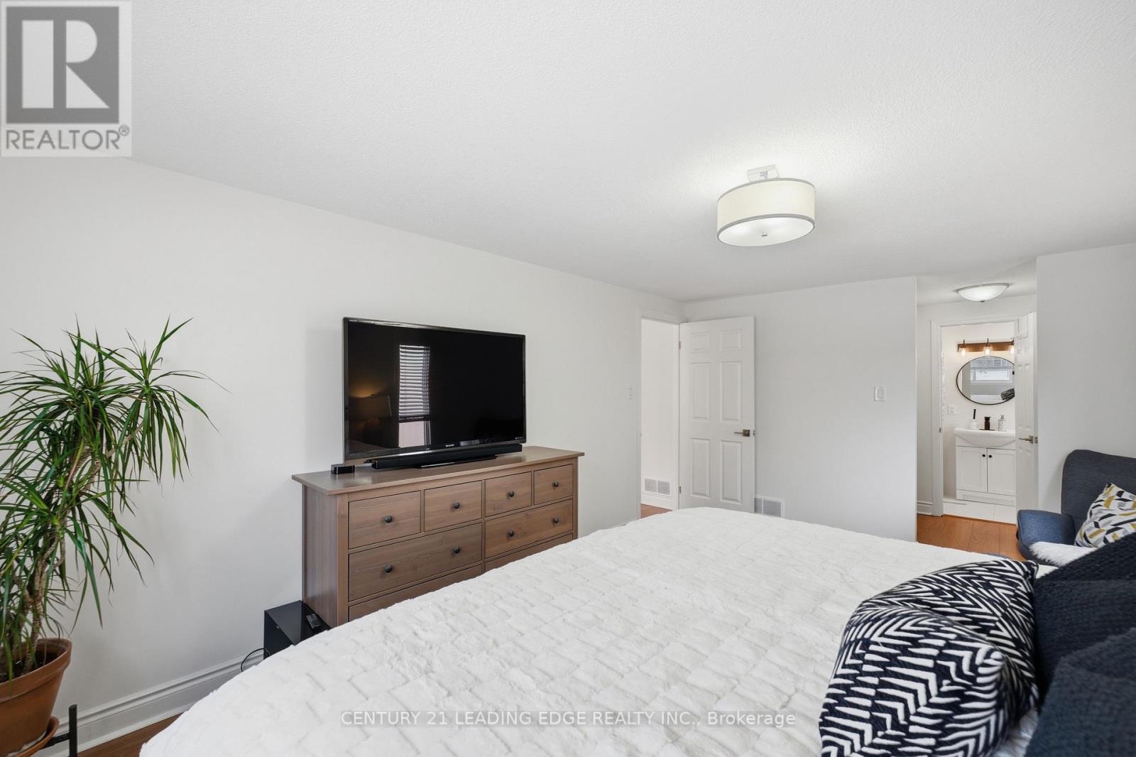 110 Holliday Drive, Whitby, Ontario  L1P 1G5 - Photo 40 - E12533624