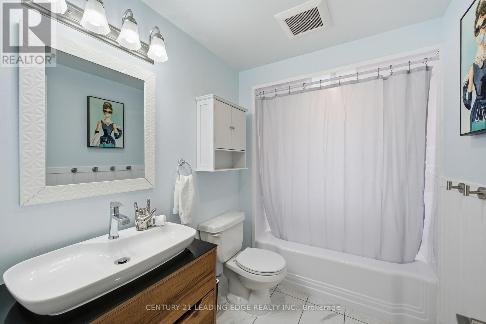 110 Holliday Drive, Whitby, Ontario  L1P 1G5 - Photo 31 - E12533624