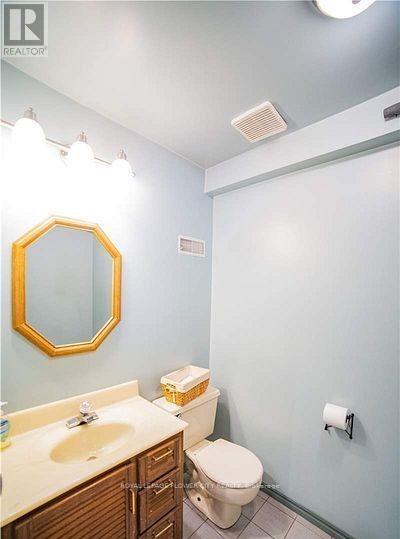 1956 River Road, London East, Ontario N5W 6C2 - Photo 4 - X12534004