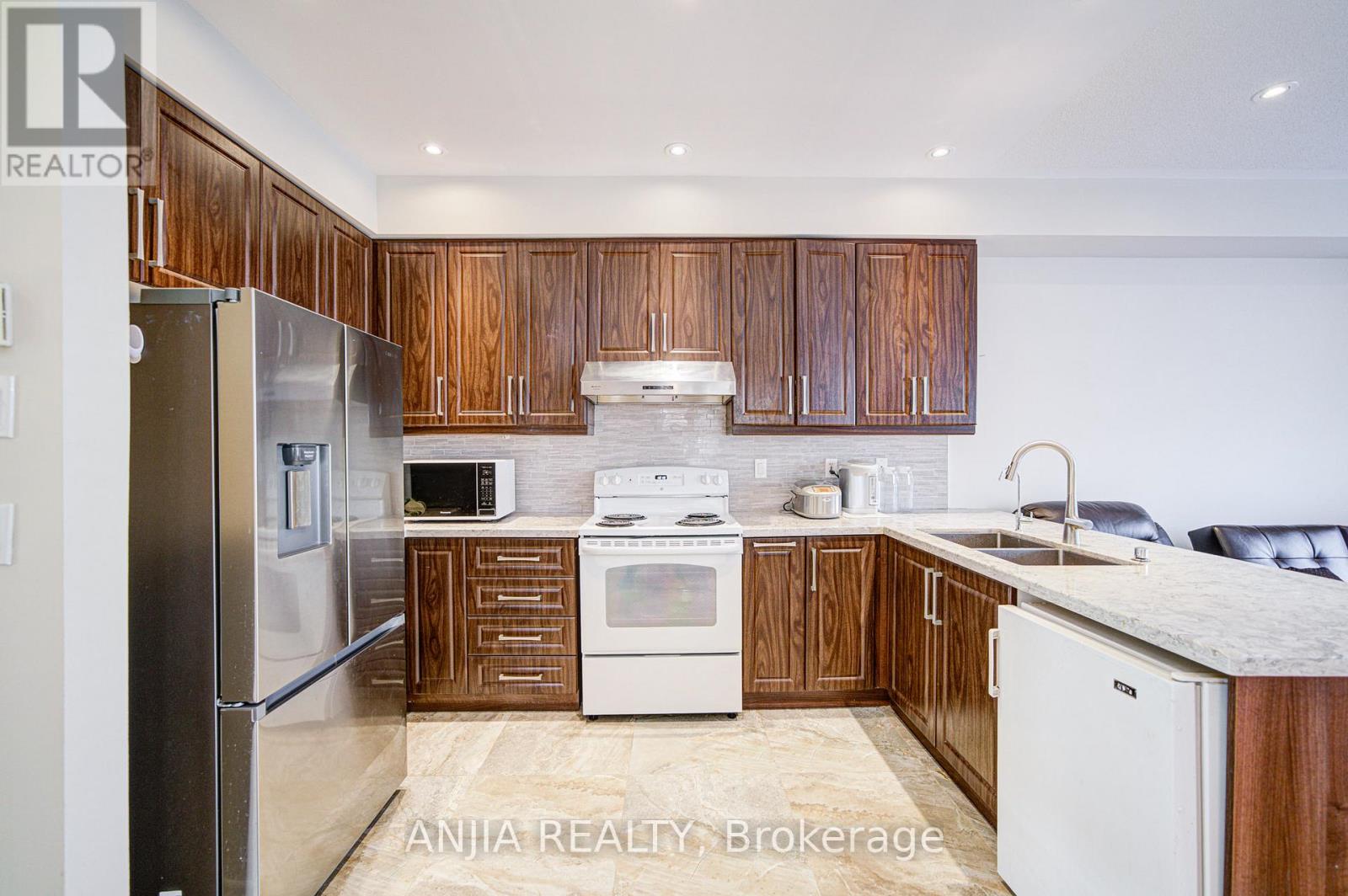 10 Wingrove Street, Markham, Ontario  L6E 1G6 - Photo 15 - N12545018