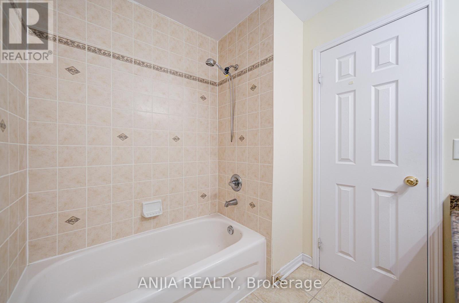 10 Wingrove Street, Markham, Ontario  L6E 1G6 - Photo 32 - N12545018