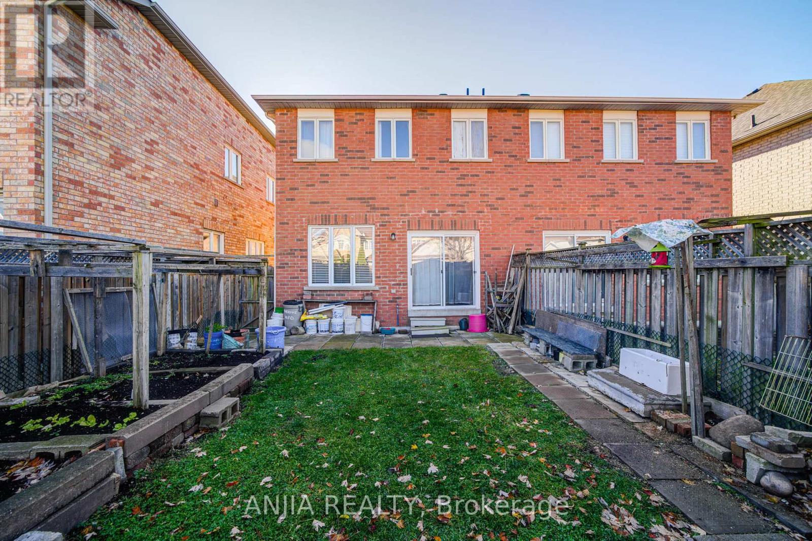 10 Wingrove Street, Markham, Ontario  L6E 1G6 - Photo 37 - N12545018