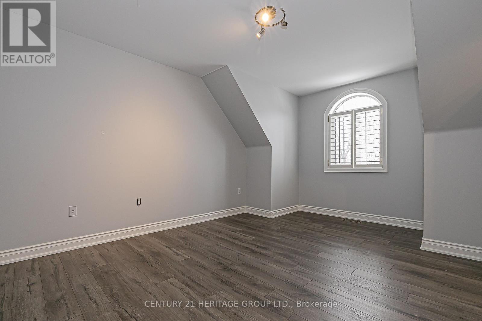 369 Coventry Hill Trail, Newmarket, Ontario  L3X 2A1 - Photo 18 - N12545036