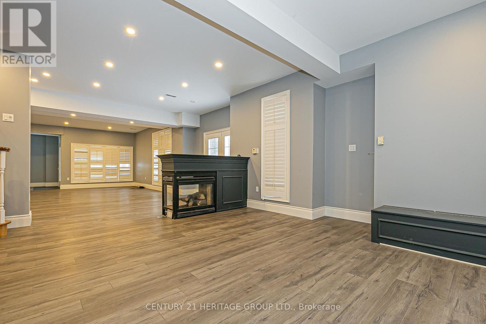 369 Coventry Hill Trail, Newmarket, Ontario  L3X 2A1 - Photo 21 - N12545036