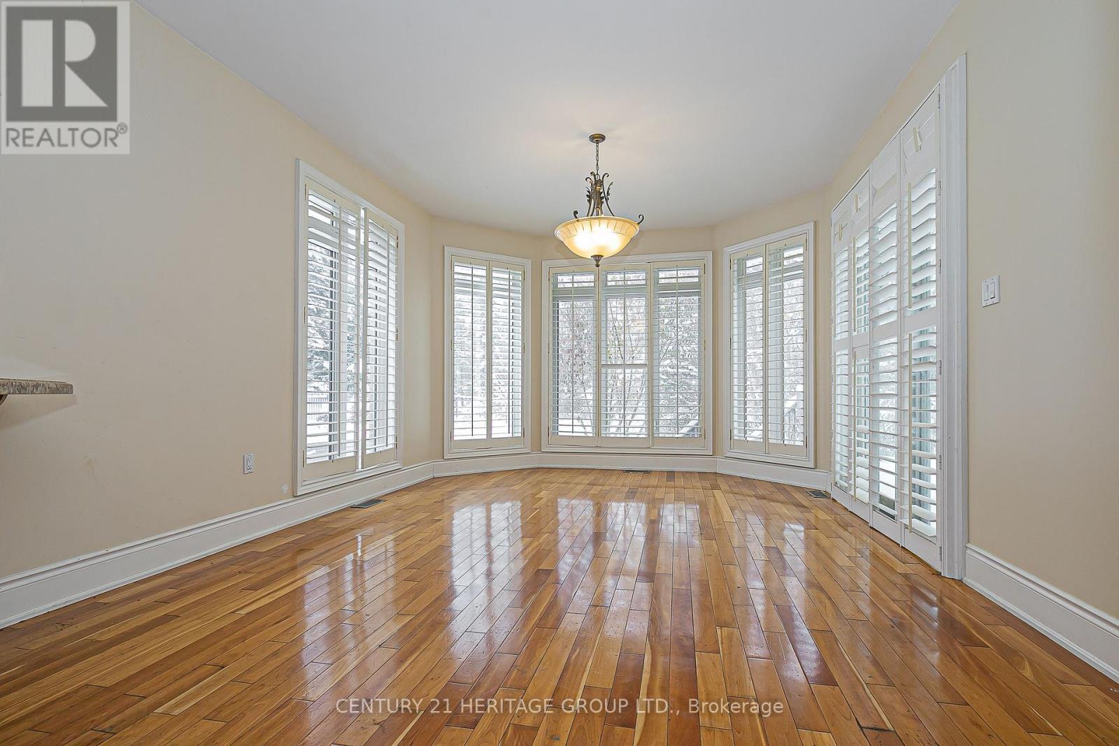 369 Coventry Hill Trail, Newmarket, Ontario  L3X 2A1 - Photo 7 - N12545036