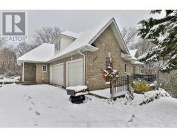 369 COVENTRY HILL TRAIL, Newmarket, Ontario