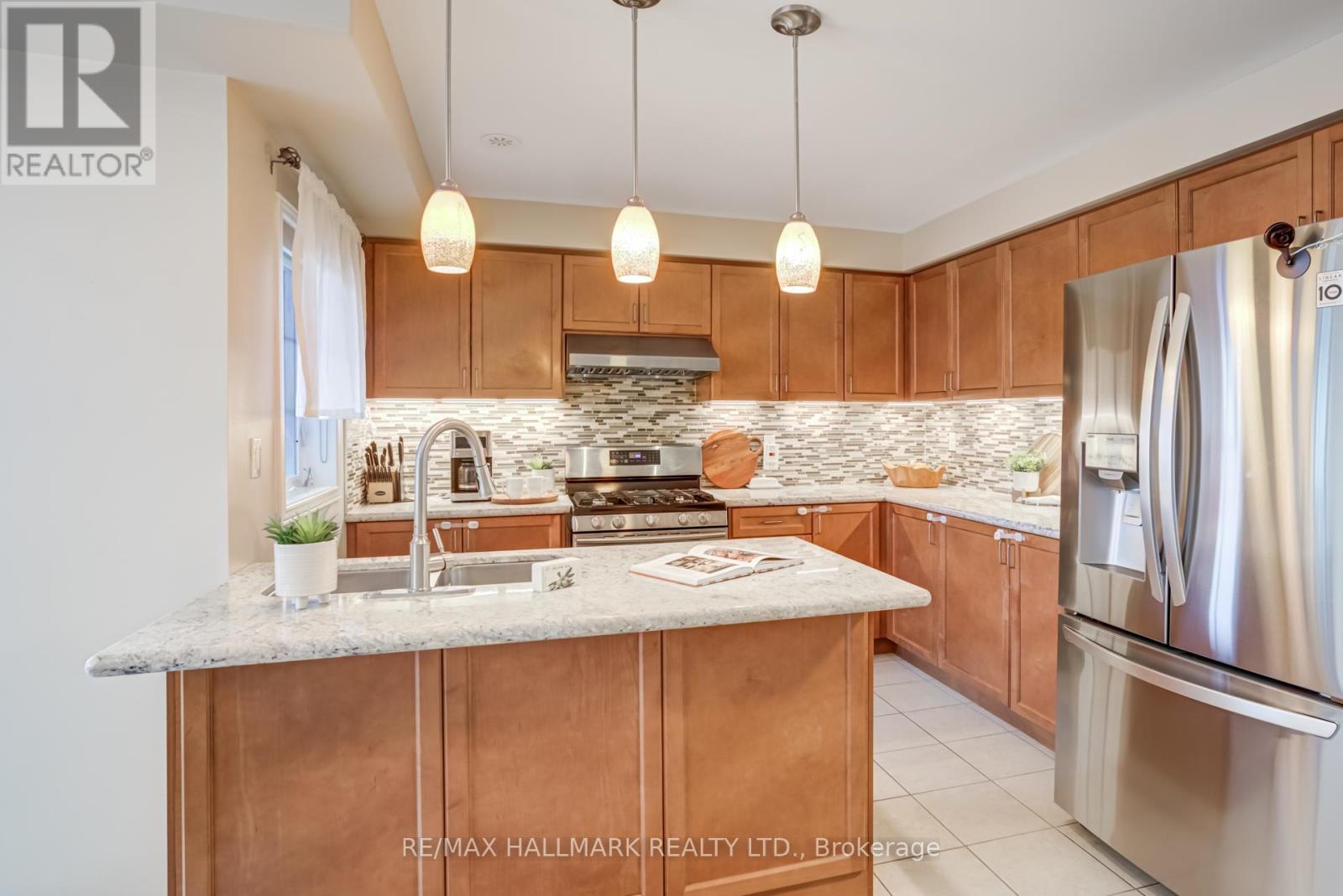 187 Hawkview Boulevard, Vaughan, Ontario  L4H 3S5 - Photo 19 - N12545070