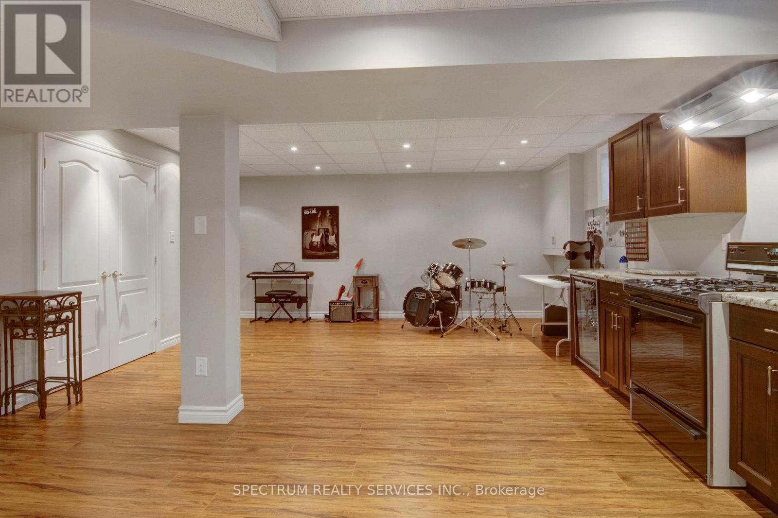 172 Charmaine Road, Vaughan, Ontario  L4L 1K2 - Photo 43 - N12545072