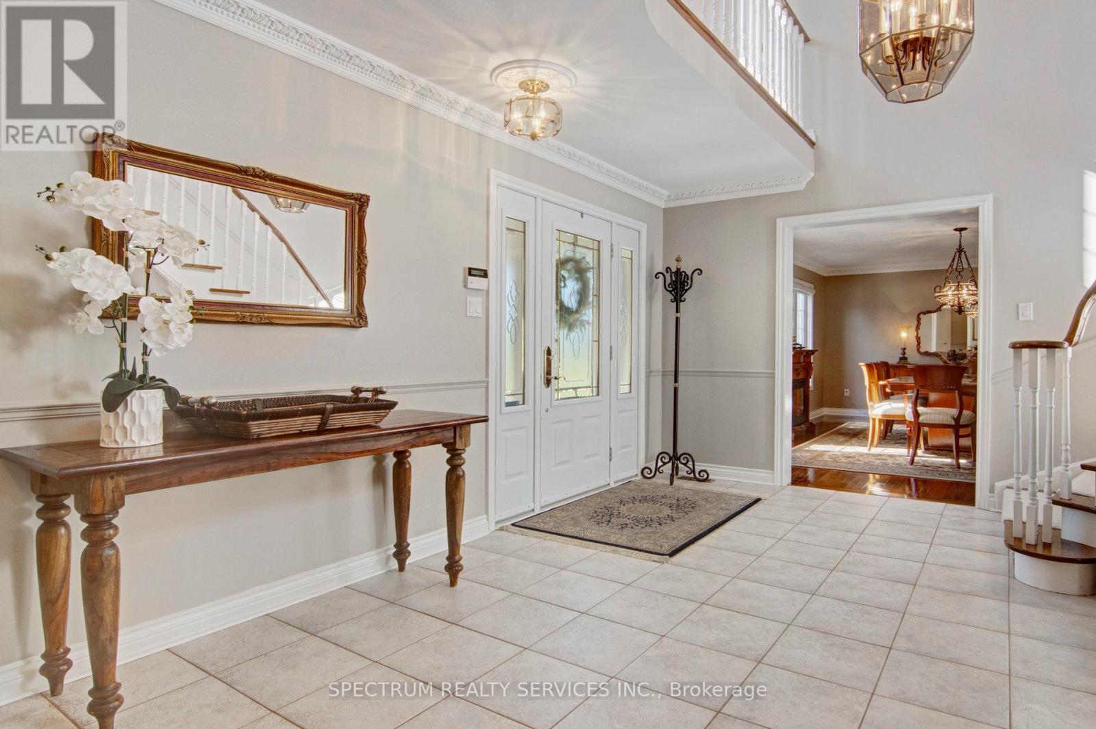 172 Charmaine Road, Vaughan, Ontario  L4L 1K2 - Photo 6 - N12545072