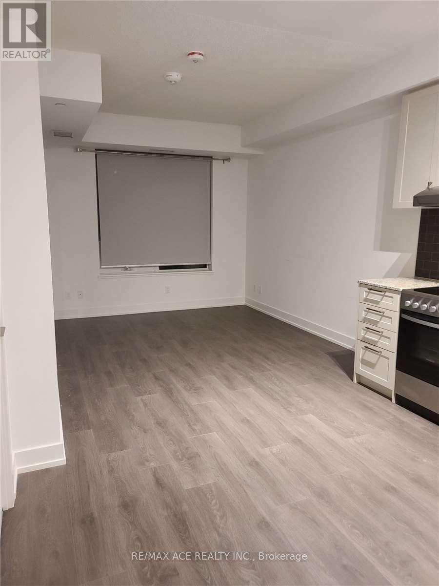 517 W - 268 Buchanan Drive, Markham, Ontario  L3R 8G9 - Photo 5 - N12545128