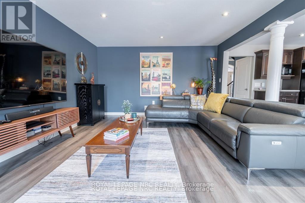 8665 Westport Drive, Niagara Falls, Ontario  L2H 0A3 - Photo 22 - X12487337