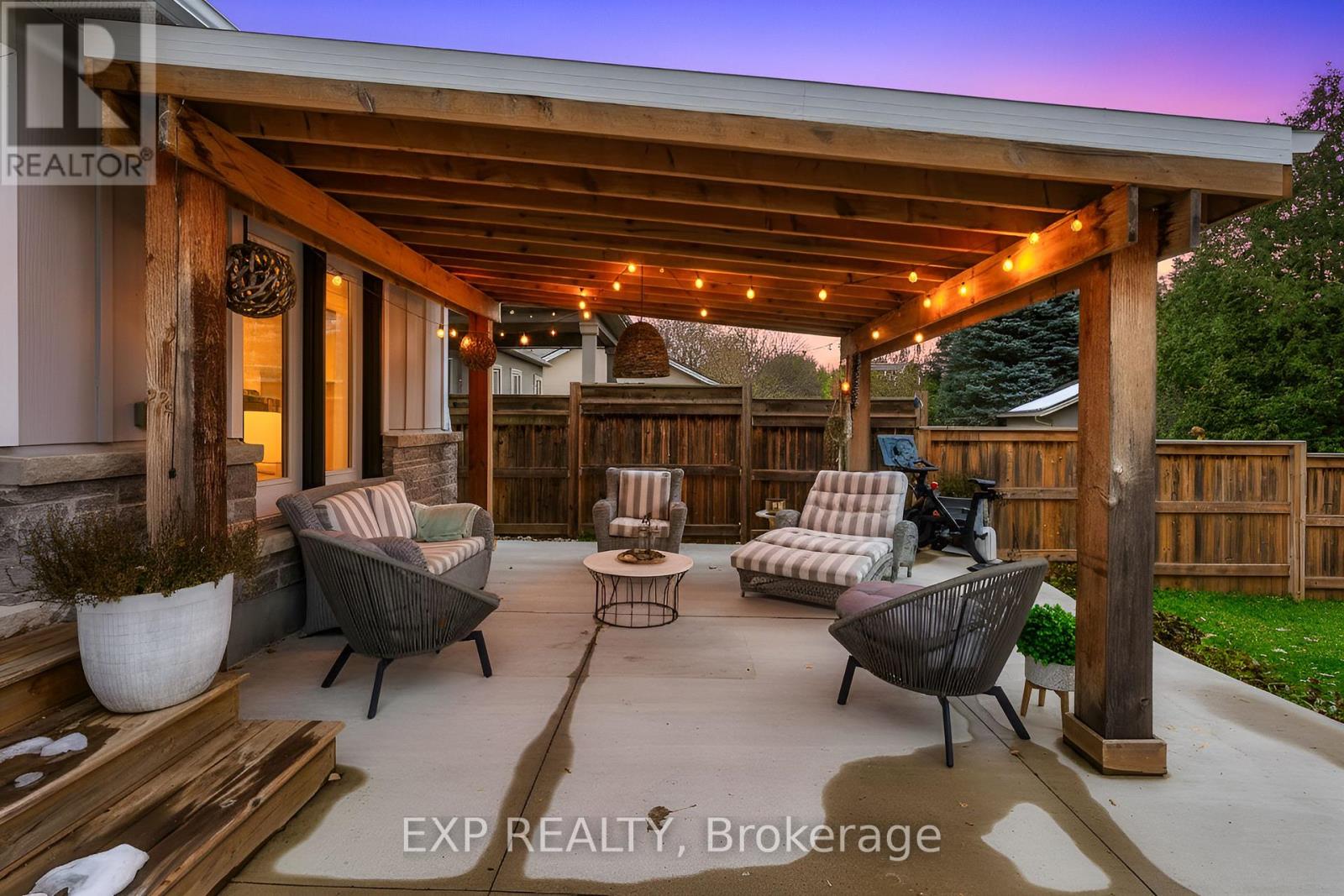 2218 Portage Road, Niagara Falls, Ontario  L2J 0C2 - Photo 46 - X12543918