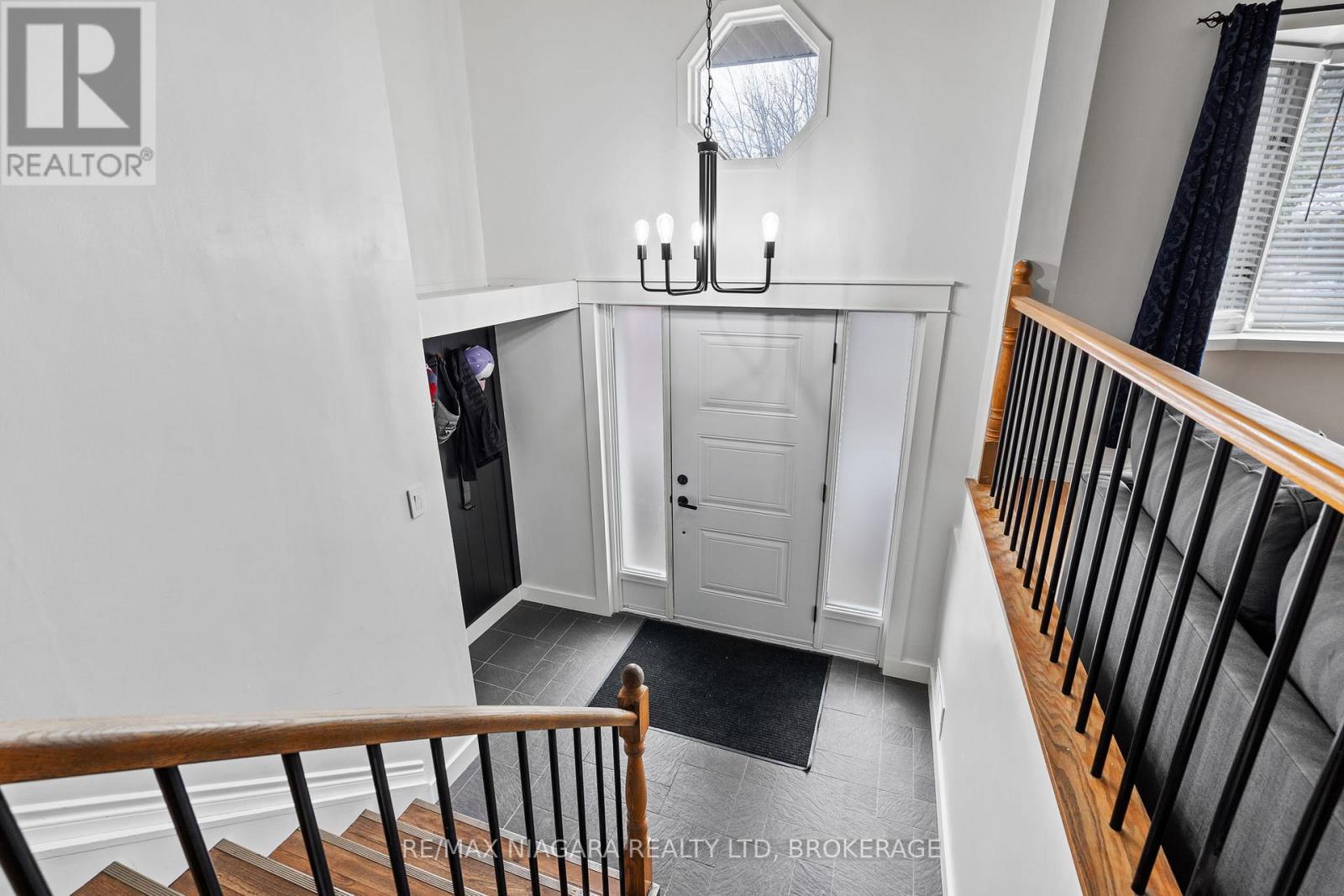 24 Forster Avenue, Thorold, Ontario L2V 4J5 - Photo 21 - X12544304