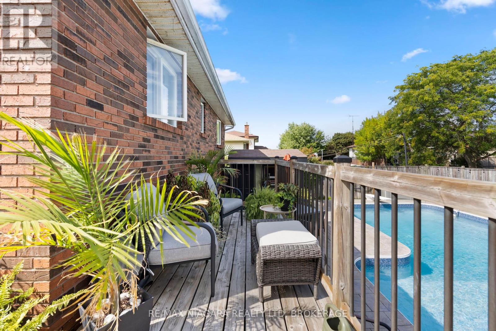 24 Forster Avenue, Thorold, Ontario L2V 4J5 - Photo 31 - X12544304