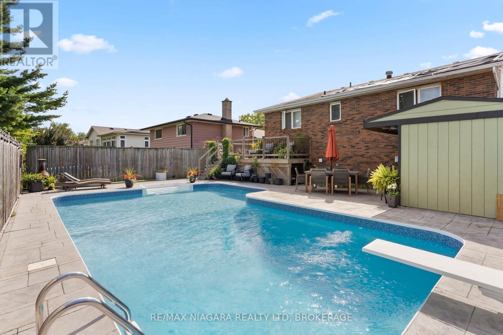 24 Forster Avenue, Thorold, Ontario L2V 4J5 - Photo 36 - X12544304