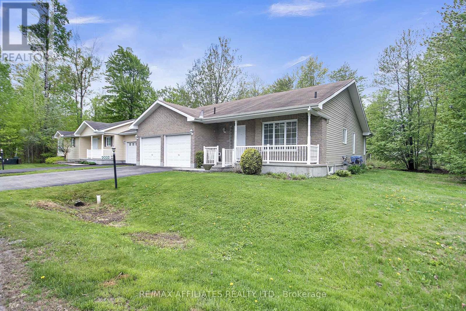 2032 SUN VISTA PRIVATE, Ottawa, Ontario